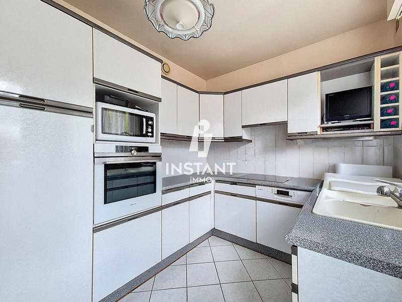 Maison - 138 m² - 6 pièces