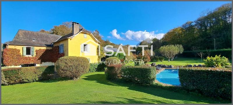 Maison - 416 m² - 13 pièces