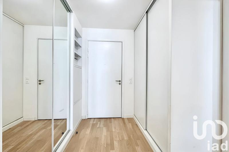 Appartement - 80 m² - 4 pièces