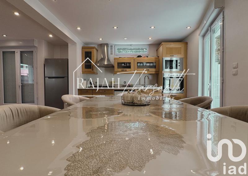 Maison - 160 m² - 5 pièces