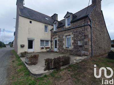 Maison - 139 m² - 7 pièces