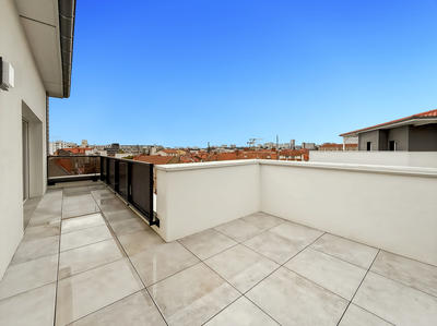 Appartement - 89 m² - 4 pièces