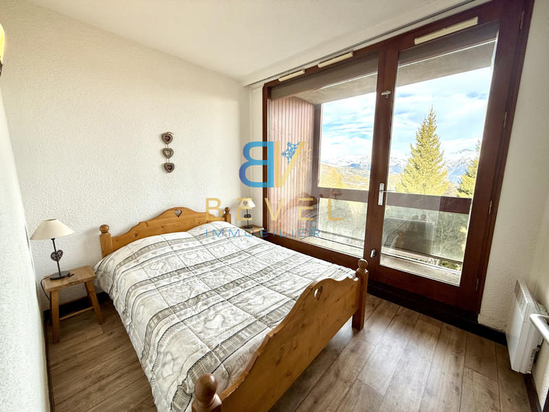 Appartement - 93 m² - 5 pièces