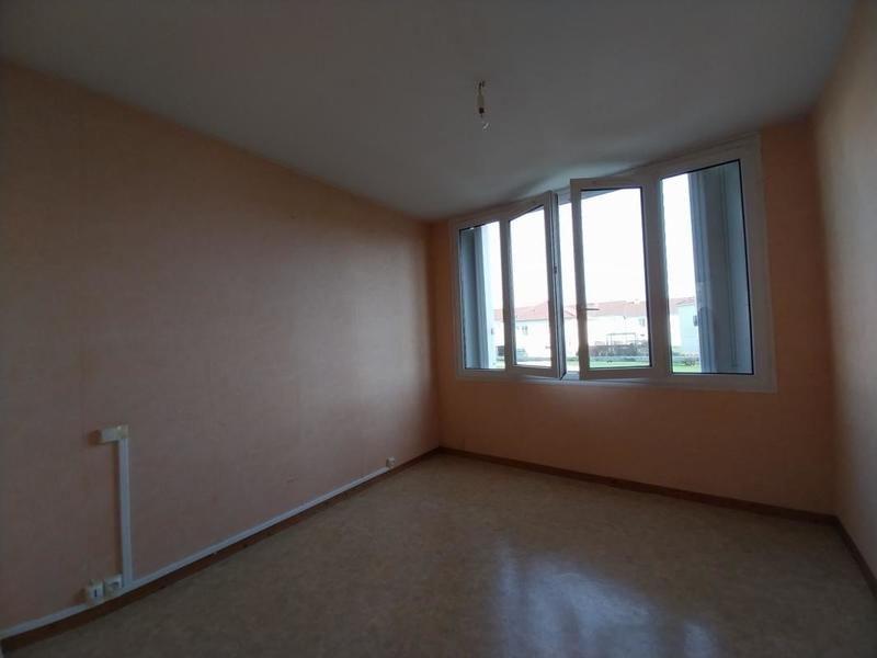 Appartement - 82 m² - 4 pièces