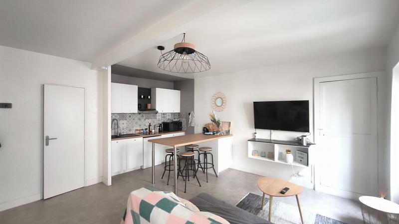 Immeuble - 179 m² - 7 pièces