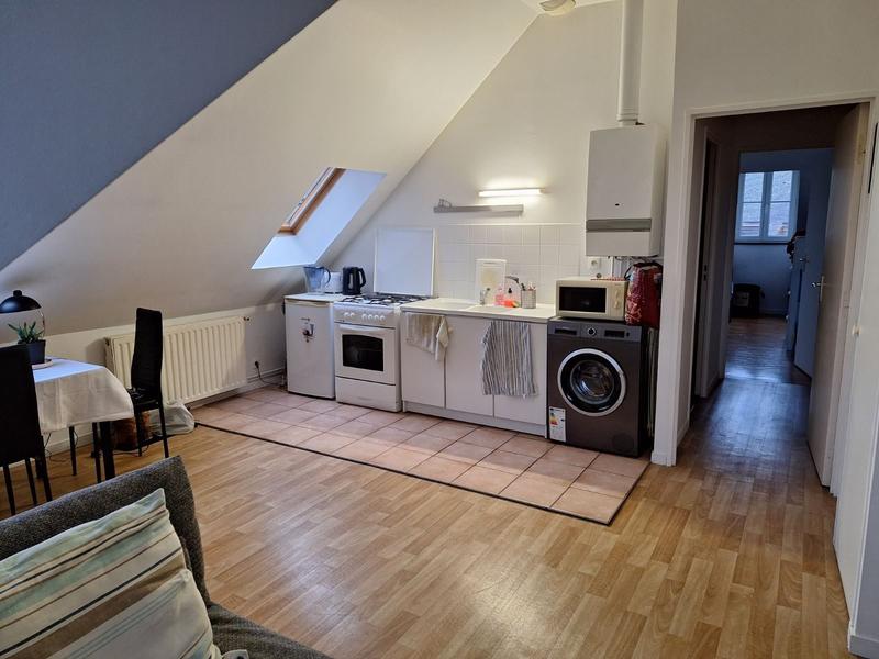 Appartement - 70 m² - 2 pièces