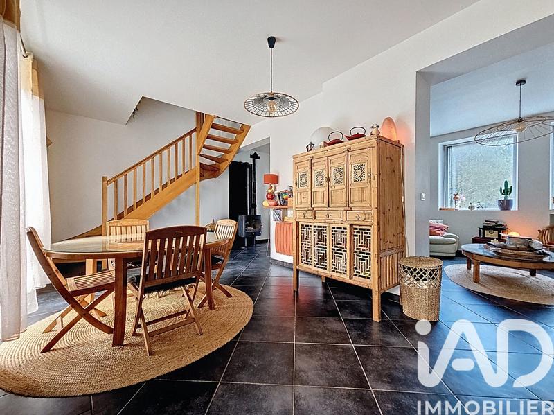 Maison - 133 m² - 6 pièces