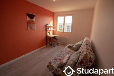 Chambre - 10 m² - 1 pièce