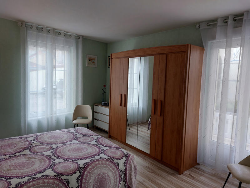 Appartement - 90 m² - 4 pièces