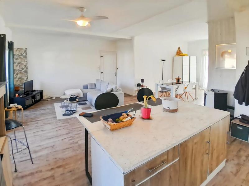 Appartement - 82 m² - 3 pièces