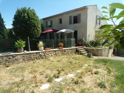 Villa - 150 m² - 4 pièces