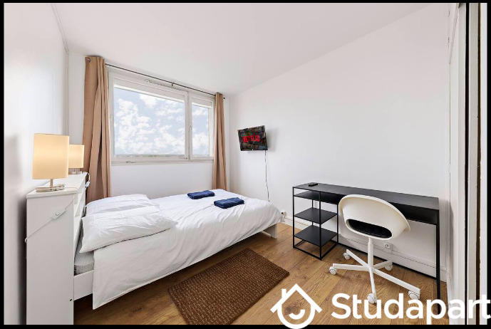 Chambre - 10 m² - 1 pièce