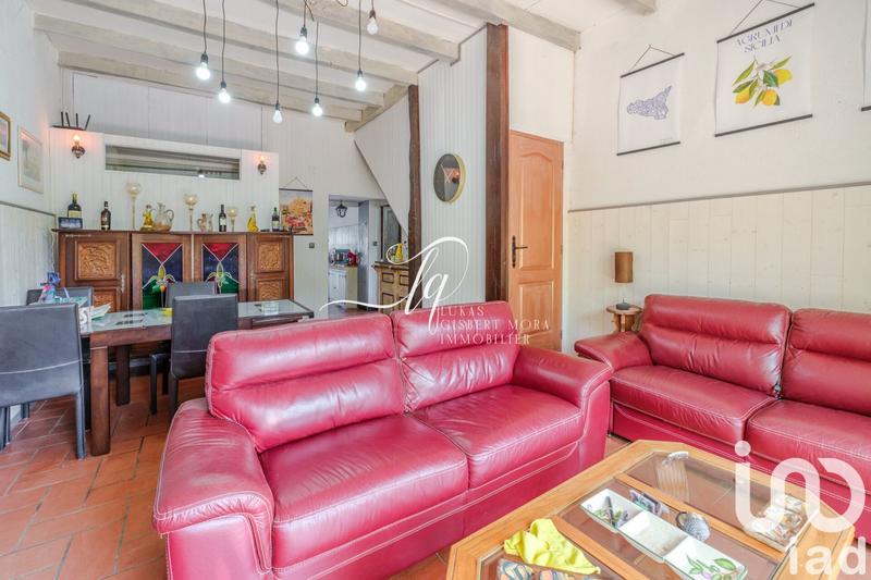 Maison - 270 m² - 13 pièces