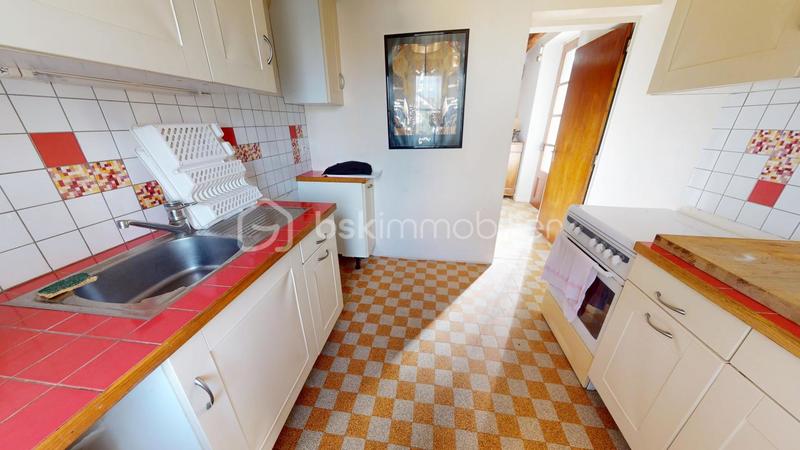 Maison - 140 m² - 5 pièces