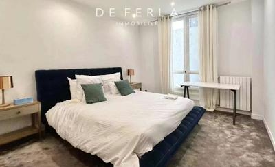 Appartement - 241 m² - 7 pièces