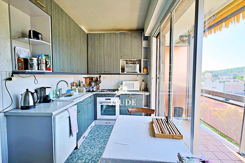 Appartement - 108 m² - 5 pièces