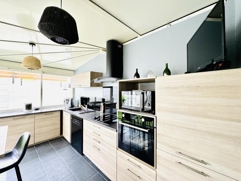 Appartement - 80 m² - 3 pièces