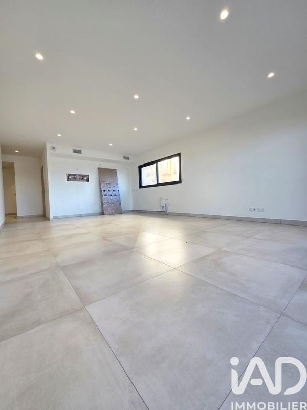 Appartement - 98 m² - 4 pièces