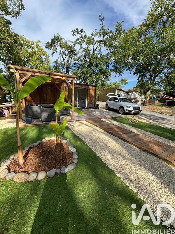 Châlet - 30 m² - 3 pièces