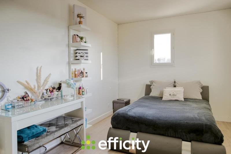 Maison d'architecte - 177 m² - 5 pièces