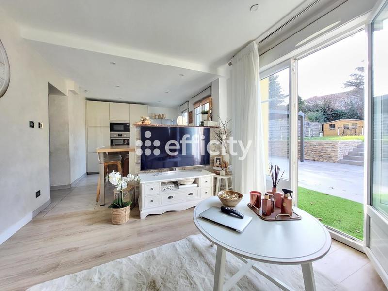 Appartement - 80 m² - 4 pièces