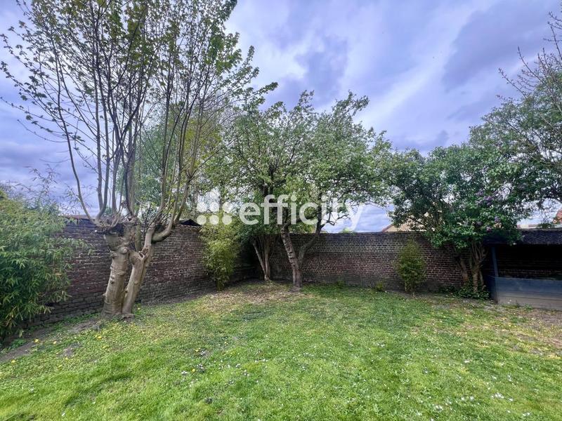 Maison - 247 m² - 10 pièces