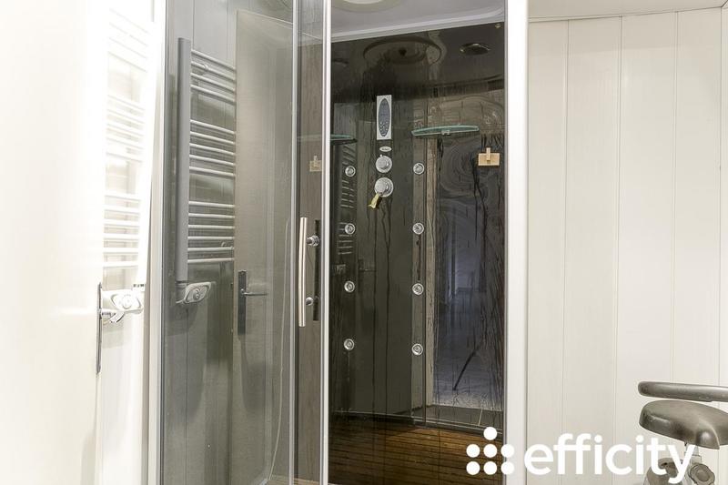 Appartement - 110 m² - 4 pièces