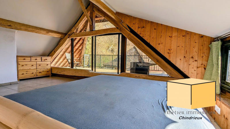 Maison ancienne - 136 m² - 8 pièces