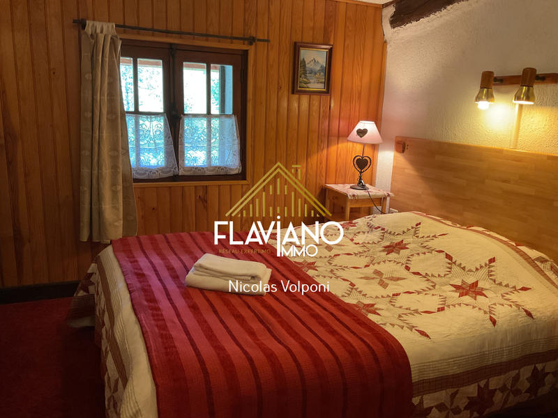 Propriété - 521 m² - 17 pièces