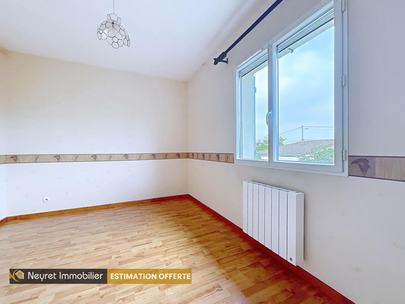 Maison - 105 m² - 5 pièces