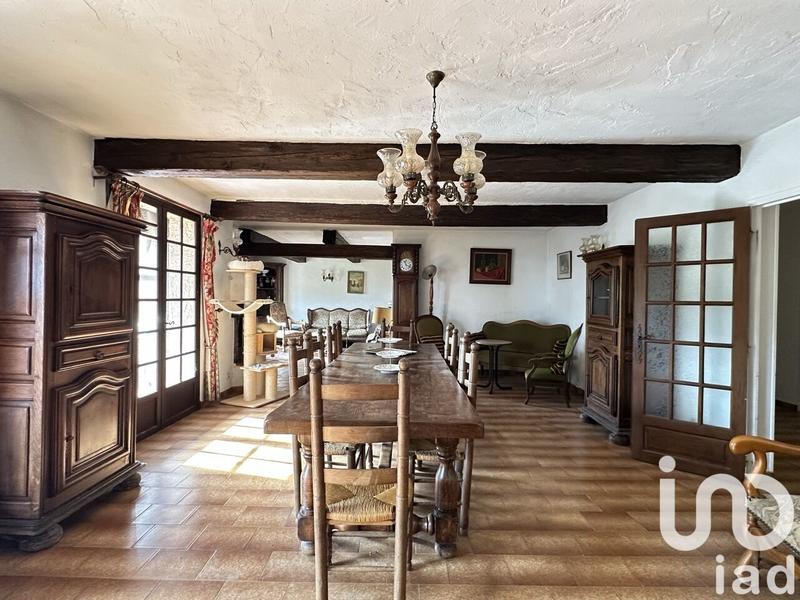 Maison - 180 m² - 7 pièces