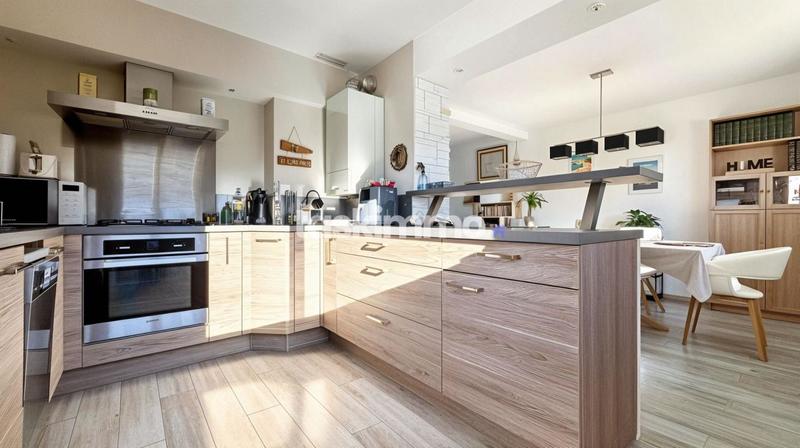 Appartement - 70 m² - 3 pièces