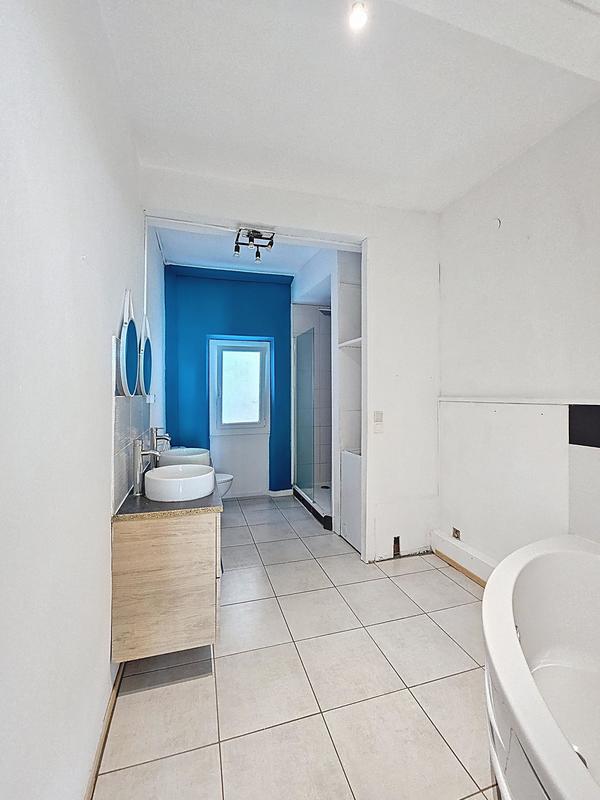 Maison de ville - 69 m² - 4 pièces