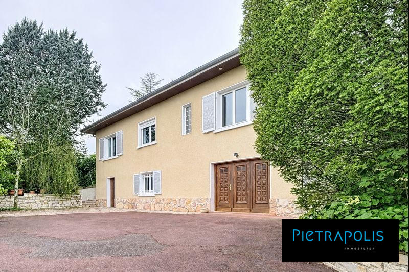 Maison ancienne - 127 m² - 4 pièces