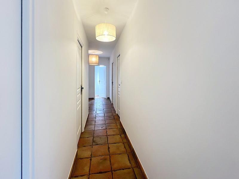 Villa - 146 m² - 6 pièces