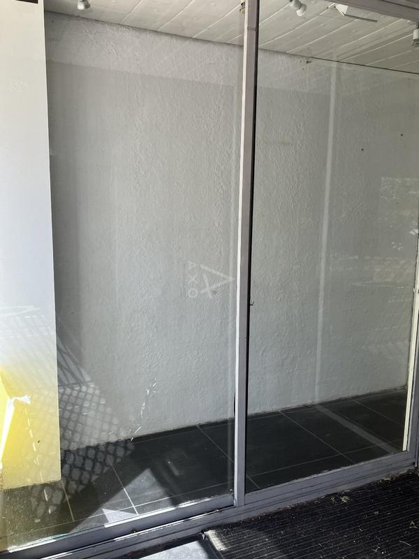 Local d'activités - 65 m²