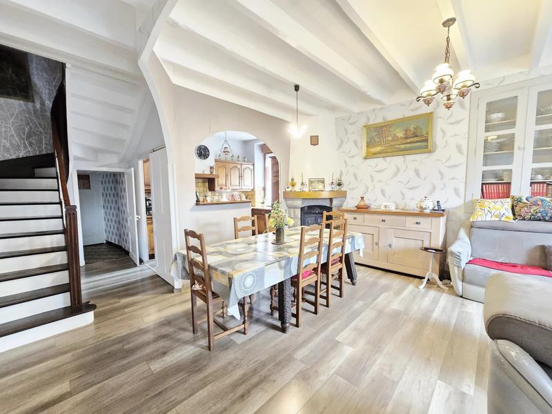 Maison de village - 135 m² - 6 pièces