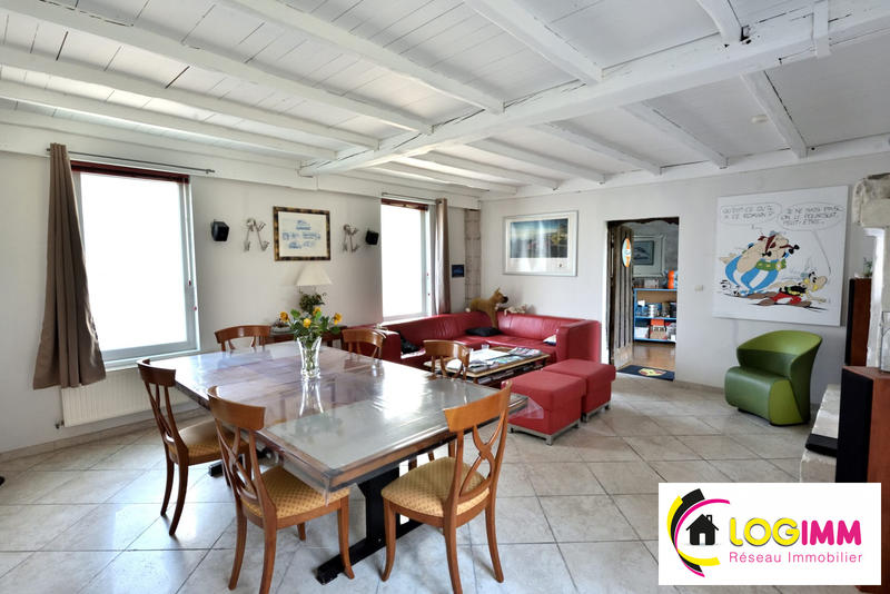 Maison ancienne - 258 m² - 8 pièces