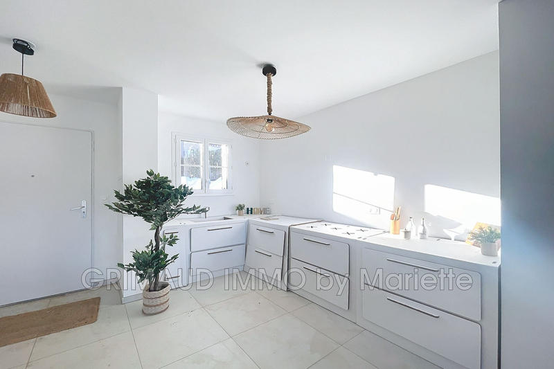 Maison - 89 m² - 4 pièces