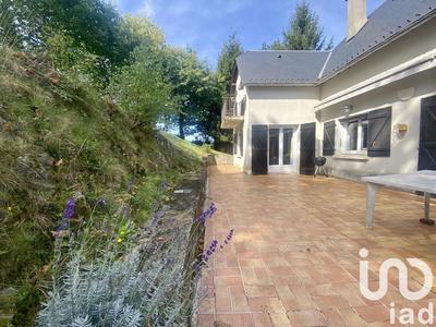 Maison - 174 m² - 5 pièces