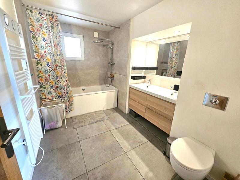 Maison - 197 m² - 5 pièces