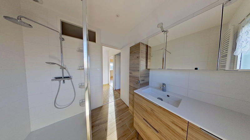 Maison - 122 m² - 5 pièces