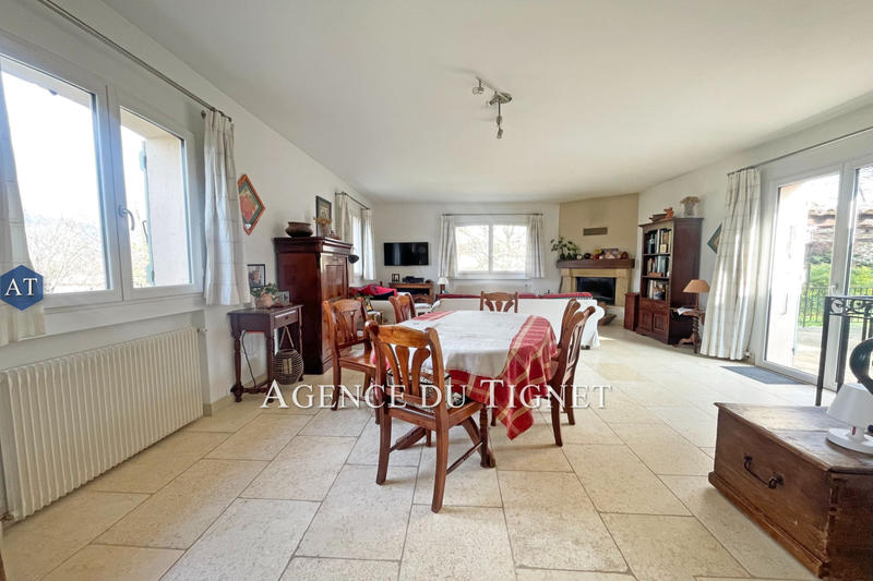 Maison - 148 m² - 5 pièces