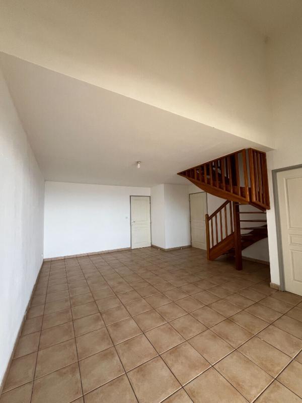 Appartement - 105 m² - 4 pièces