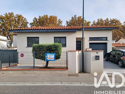 Maison - 90 m² - 4 pièces