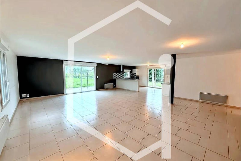 Maison - 160 m² - 5 pièces