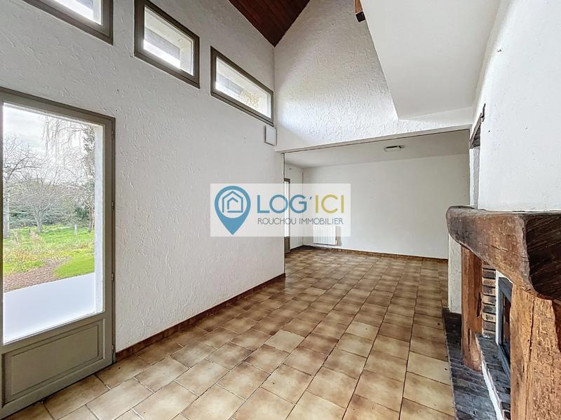 Maison - 216 m² - 10 pièces