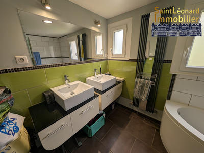 Maison - 103 m² - 4 pièces