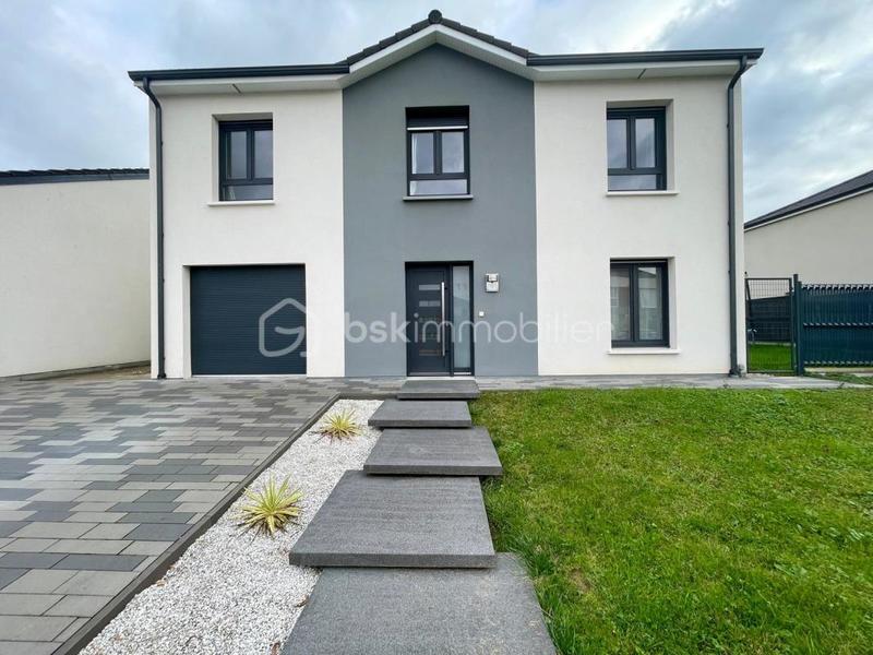 Maison - 155 m² - 6 pièces