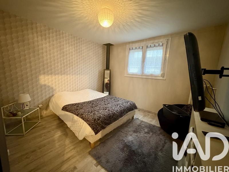 Maison - 90 m² - 5 pièces